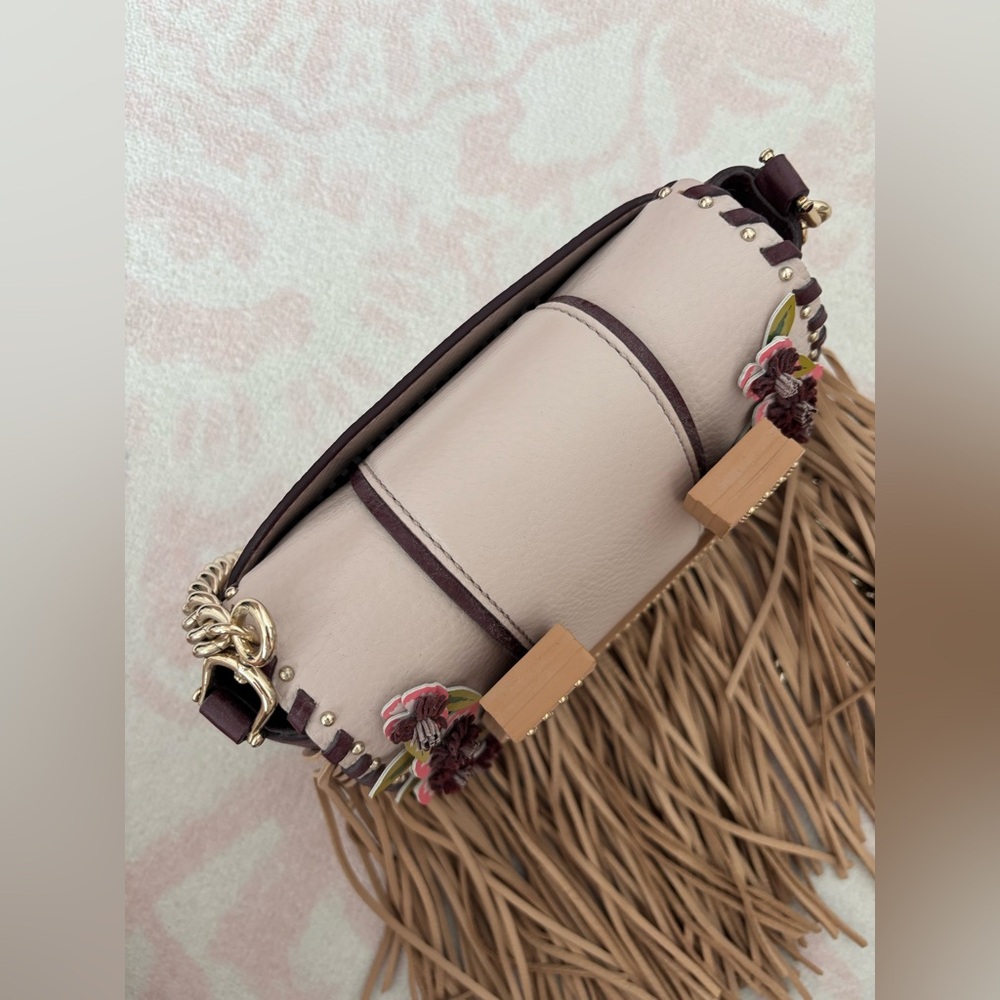 Floral Embroidered Fringe Shoulder Bag - Picture 3 of 6